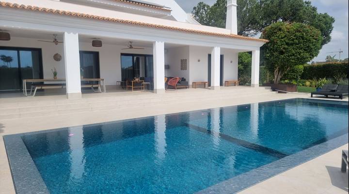 Villa Encosta do Lago Thumbnail