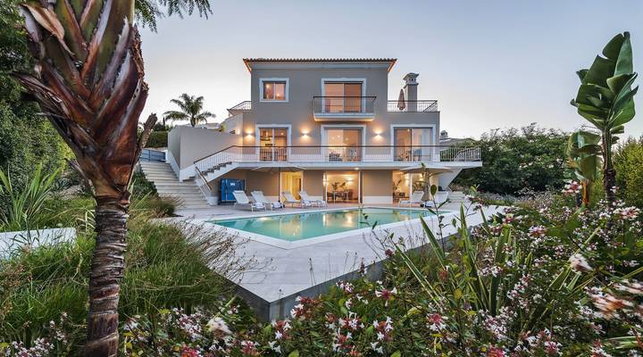 Villa Encosta do Lago IV Thumbnail