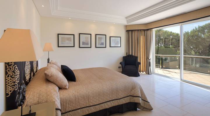 Villa Lotus Thumbnail